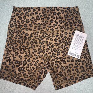 Lululemon NWT lululemon Align No Lin High-Rise Short 6" size 10 True Leopard Mul